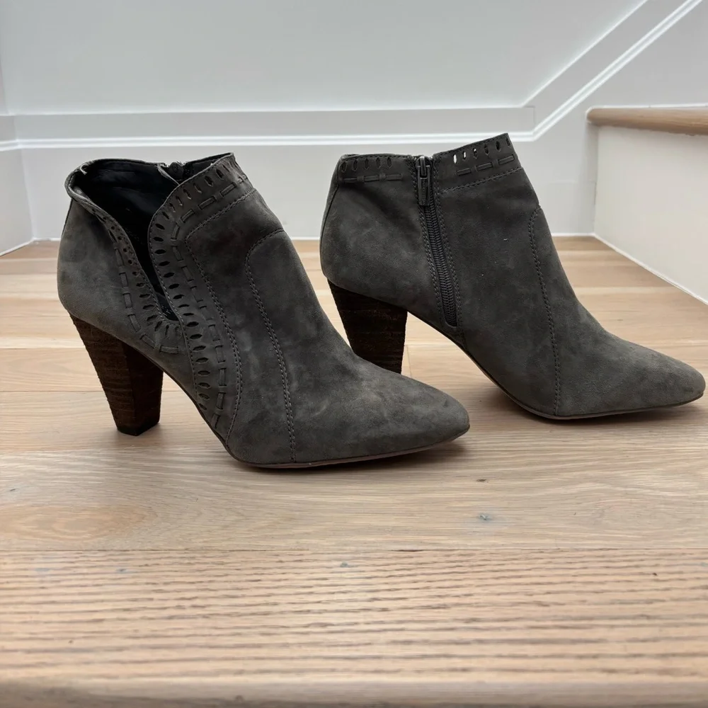 Vince Camuto Charcoal Suede Cutout Ankle Booties - Size 11
